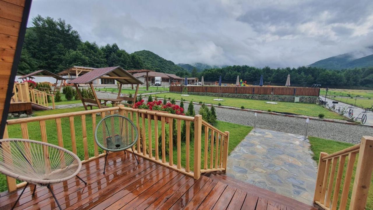 Doka Valea Sebesului A-Frame Hotel Exterior photo
