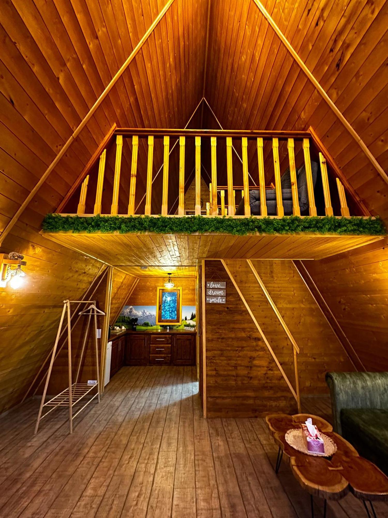 Doka Valea Sebesului A-Frame Hotel Exterior photo